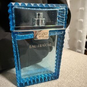 Men’s cologne